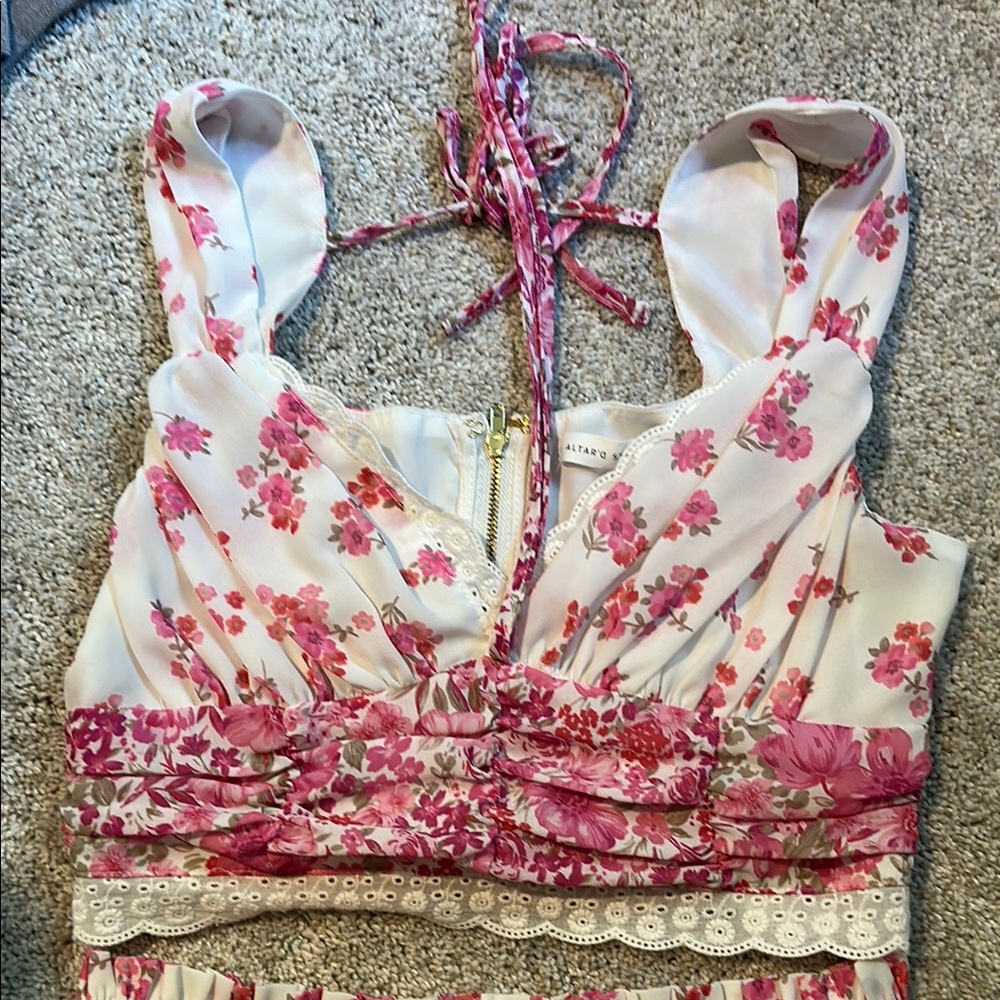 Altar'd State Pink Floral Crop Top Small and Skirt Set Medium. Worn once - Picture 5 of 7